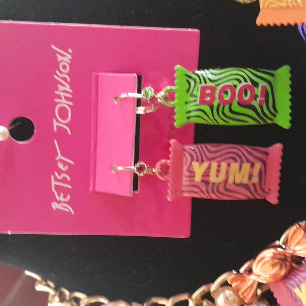 Betsey Johnson Candy 3 Piece Statement Set NWT - Picture 5 of 8